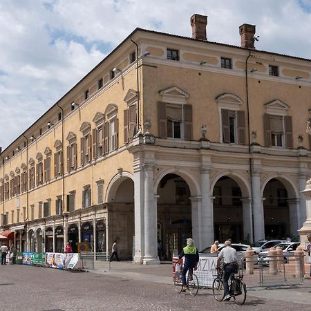 Hotel Le Stanze Del Savonarola Ferrara Esterno foto