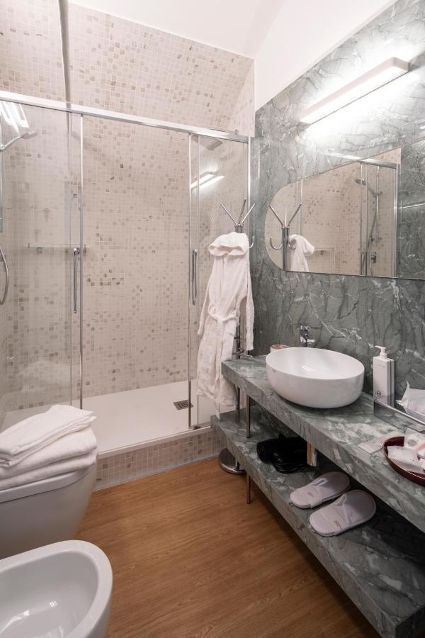 Hotel Le Stanze Del Savonarola Ferrara Esterno foto
